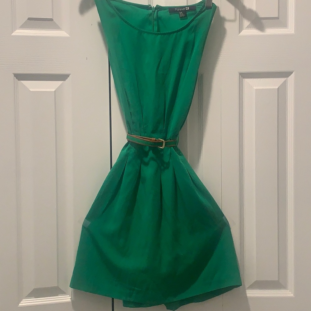 Sleeveless Green Dress